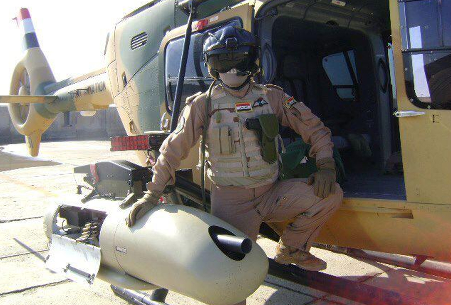 Iraški helikopter EC635T2 z obesnikom FN HMP400 Spletni portal