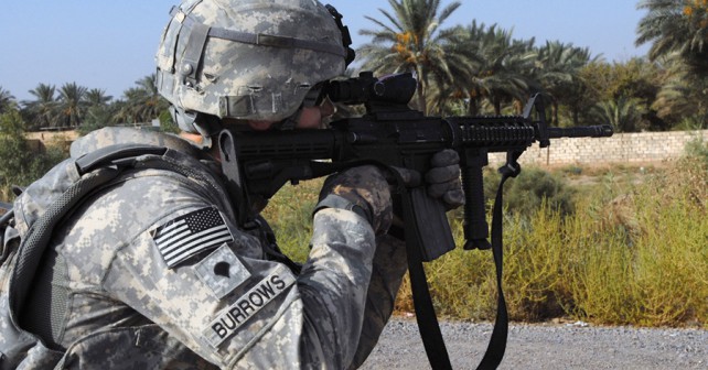 karabinka Colt M4