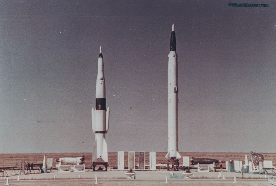 Sovjetsko raketno izstrelišče Kaputsin Yar - raketi R-2A in F-5A