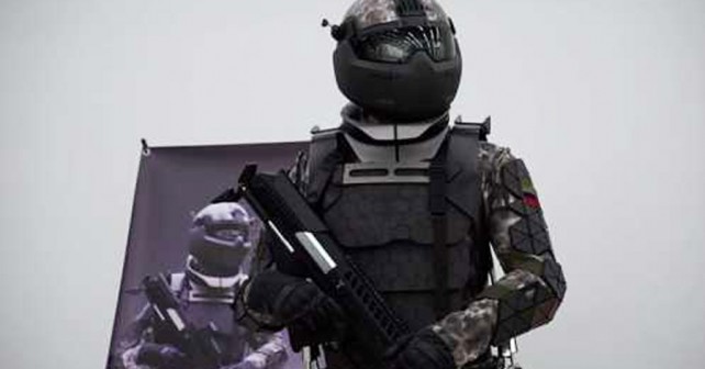 Ratnik-3 - eksoskeletna struktura, okrepljena z neprebojno balistično zaščito