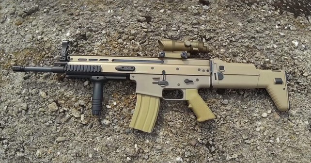 Jurišna puška SCAR-L