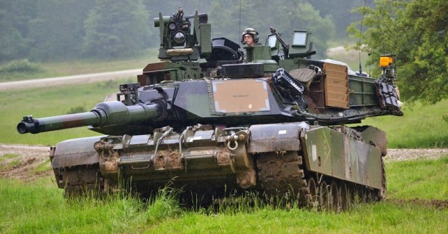 Glavni bojni tank M1A2 abrams
