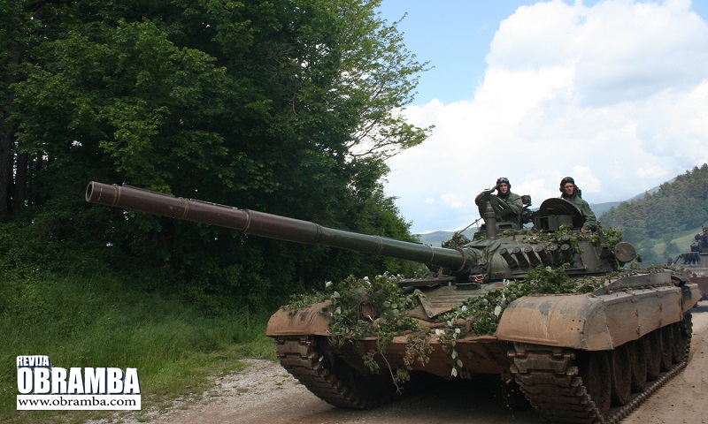 Tank T-84 - Slovenska vojska Premik 2013