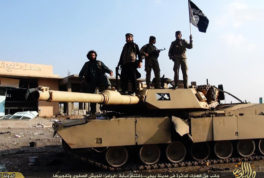 Ameriška letala uničila številne tanke M1A1 abrams iz vrst ISIS-a ...