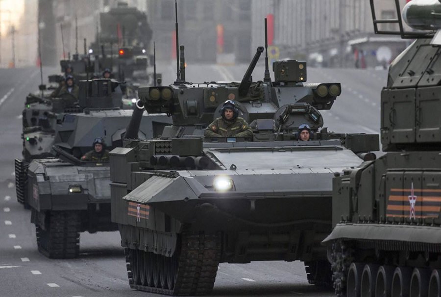 Oklepno pehotno vozilo BMP T-15 armata