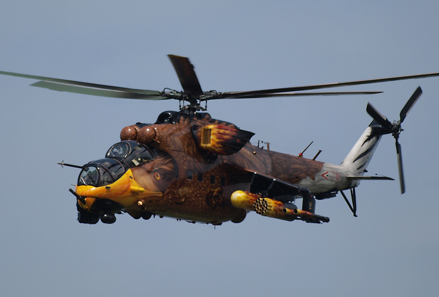 Madžarski bojni helikopter Mi-24